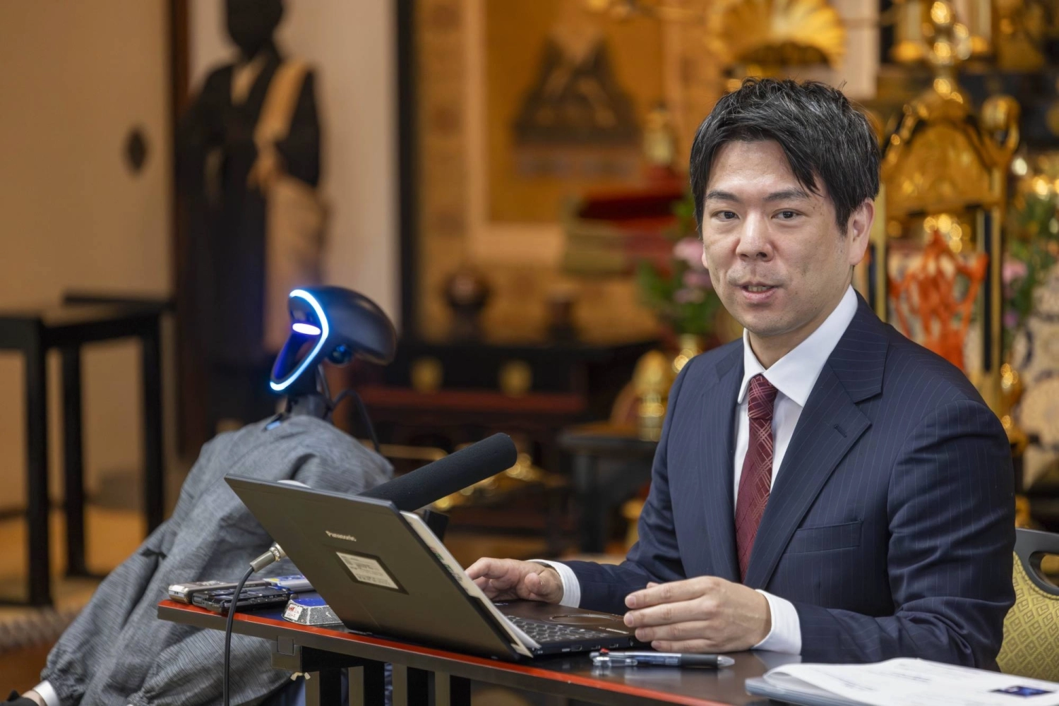 Seiji Kumagai cautions that while AI systems are being built to answer questions based on Buddhist texts, the technology should remain subordinate to human judgment. Seiji Kumagai cautions that while AI systems are being built to answer questions based on Buddhist texts, the technology should remain subordinate to human judgment.