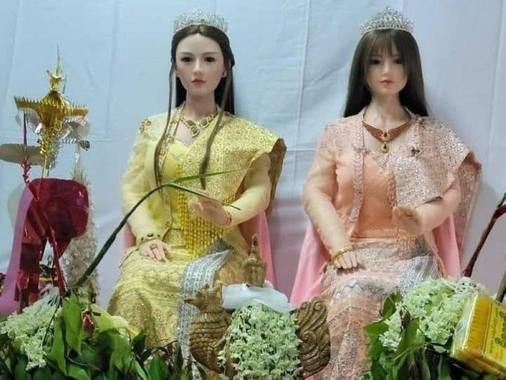 Man arrested for bringing sex dolls into Buddhist pilgrimage site in Yangon | Malay Mail Man arrested for bringing sex dolls into Buddhist pilgrimage site in Yangon | Malay Mail