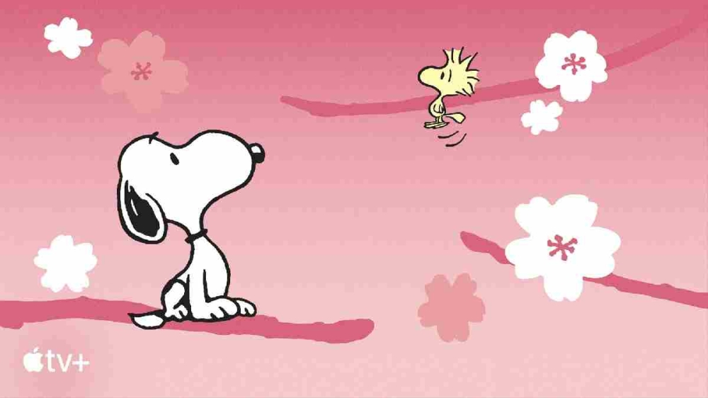 The Apple x Peanuts Cherry Blossom collab brings whimsy to your The Apple x Peanuts Cherry Blossom collab brings whimsy to your