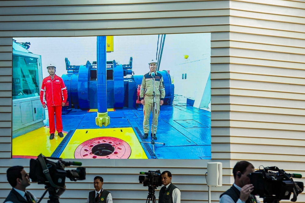 Energy-rich Turkmenistan’s gas riches flow to China, raising fears of ...