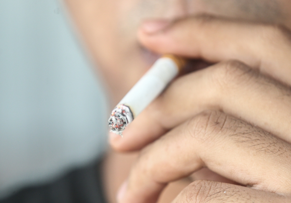 UK approves cigarette sales ban for people born after 2008 | Malay Mail UK approves cigarette sales ban for people born after 2008 | Malay Mail