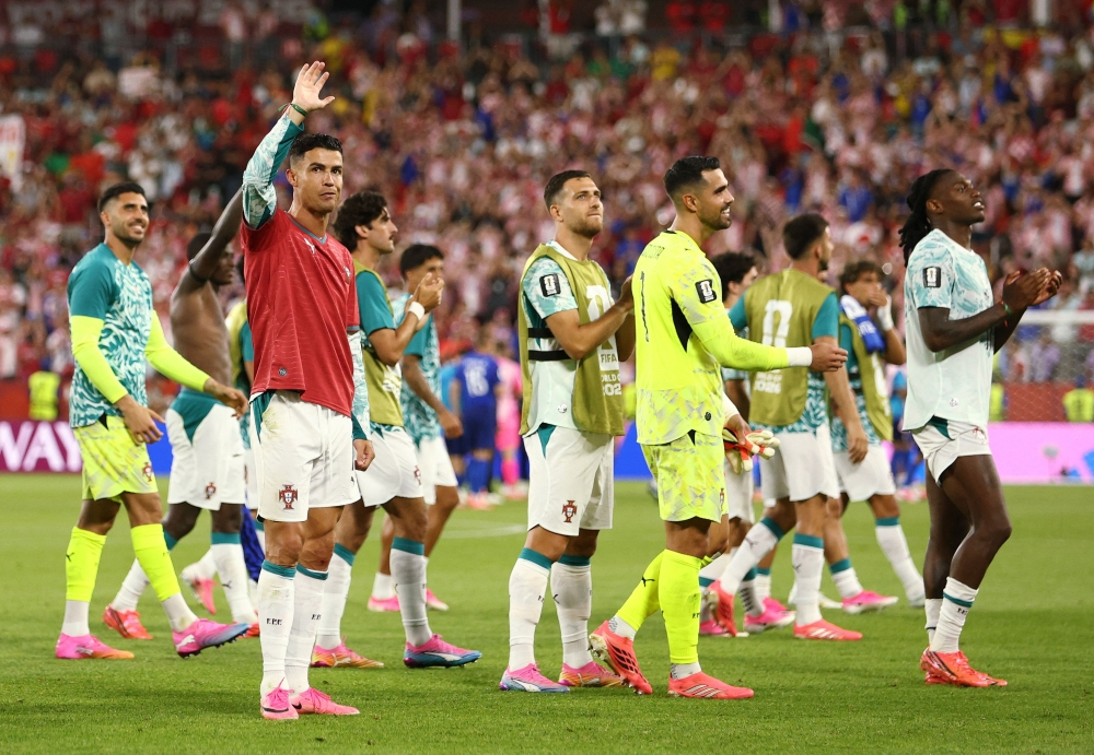 Huyền thoại Figo: "Một số cầu thủ Bồ Đào Nha không muốn Ronaldo có mặt trong đội hình" 1 Portugal snatch dramatic late win over Croatia to set up Spain World Cup clash | Malay Mail