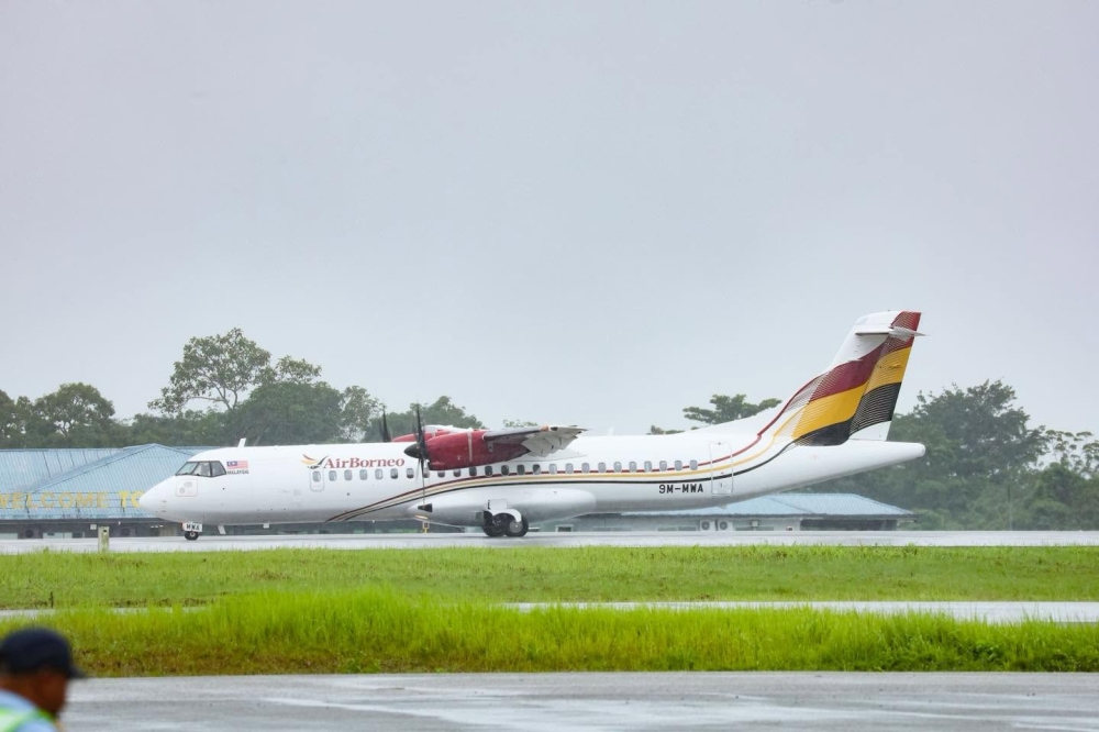 AirBorneo opens bookings for Kuala Lumpur route, unveils RM375 ‘Sarawakku Sayang’ promo fare An AirBorneo aircraft is seen in this handout photo. The airline has opened bookings for its Kuala Lumpur route ahead of the service’s July 20 launch. — Picture via Facebook/AirBorneo Airways