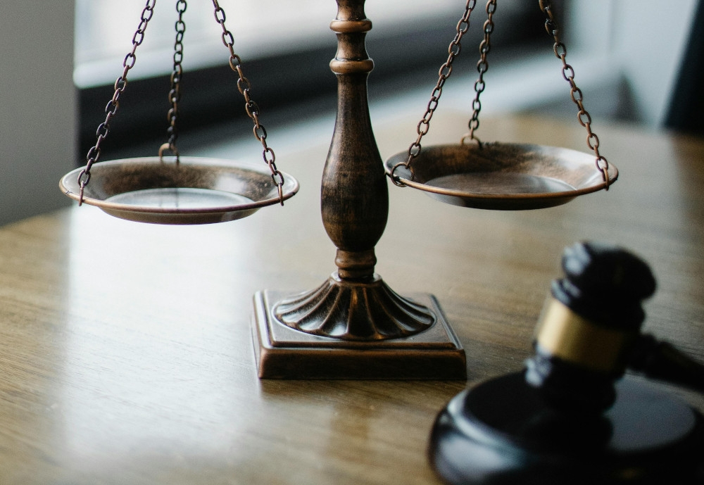 Three men plead not guilty to setting fire to activist Cikgu Chandra’s wife’s cars Three men pleaded not guilty in the Petaling Jaya Sessions Court to setting fire to three cars belonging to the wife of activist ‘Cikgu Chandra’ in March. — Pexels pic