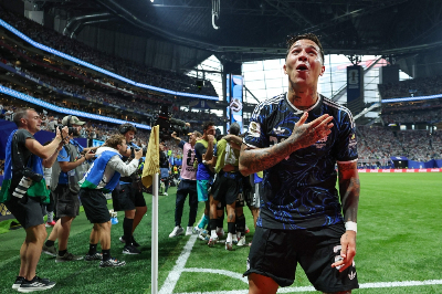 Comeback kings: The Argentina blueprint that’s beaten every opposing team in the World Cup Argentina midfielder Enzo Fernandez celebrates the team’s second goal scored by forward Lautaro Martinez during the FIFA World Cup 2026 semi-final match against England at Atlanta Stadium in Atlanta, Georgia on July 15, 2026. — AFP pic