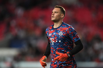 Neuer hints next season could be his last after 21-year career Bayern Munich goalkeeper Manuel Neuer said he was not approaching matches as farewell appearances, although ‘it does look very likely that I will retire.’ — AFP pic