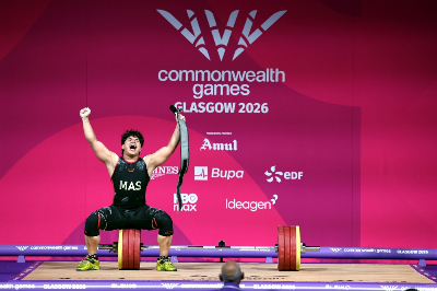 ‘I sacrificed everything’: Malaysia’s Mohamad Syahmi reveals three-month family separation behind golden Glasgow triumph Mohamad Syahmi Nor Ghazali lifted a combined 347kg to win the men’s 94kg title and deliver Malaysia’s sixth gold medal. — Bernama pic