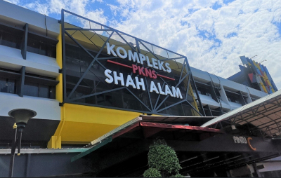 PKNS denies RM103.69m losses, RM6.1b debt claims as inaccurate and misleading File picture of the Shah Alam PKNS Complex. The Selangor State Development Corporation (PKNS) today denied claims that it had incurred losses totalling RM103.69 million and accumulated debts of RM6.1 billion. — Bernama pic