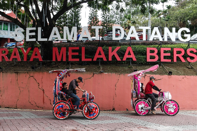 Heritage pride, yes; public holiday, no: Melaka govt sets the record straight on Aug 21 despite Unesco heritage link Many were wondering if the Melaka government would declare August 21 a state public holiday and the answer is — no. — Picture by Sayuti Zainudin