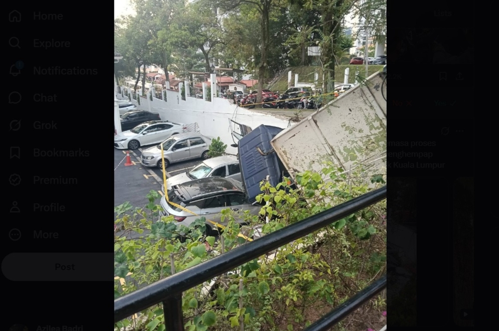 Rubbish lorry crashes through Pantai Hillpark condo wall, crushes three cars Kuala Lumpur Traffic Investigation and Enforcement Department (JSPT) chief ACP Mohd Zamzuri Mohd Isa said the lorry was travelling downhill along a straight, sloping road when the incident occurred at about 4.10am. — Picture from social media