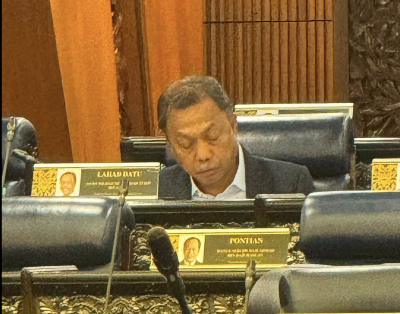 ‘I’m still in the Unity Govt’: Lahad Datu MP Yusof Apdal says viral resignation claim ‘untrue and malicious’ Deputy Science, Technology and Innovation Minister Datuk Mohammad Yusof Apdal who is also deputy federal science, technology and innovation minister, denied claims that he had resigned and withdrawn from the federal government. —- Picture from Facebook/Yusof Apdal