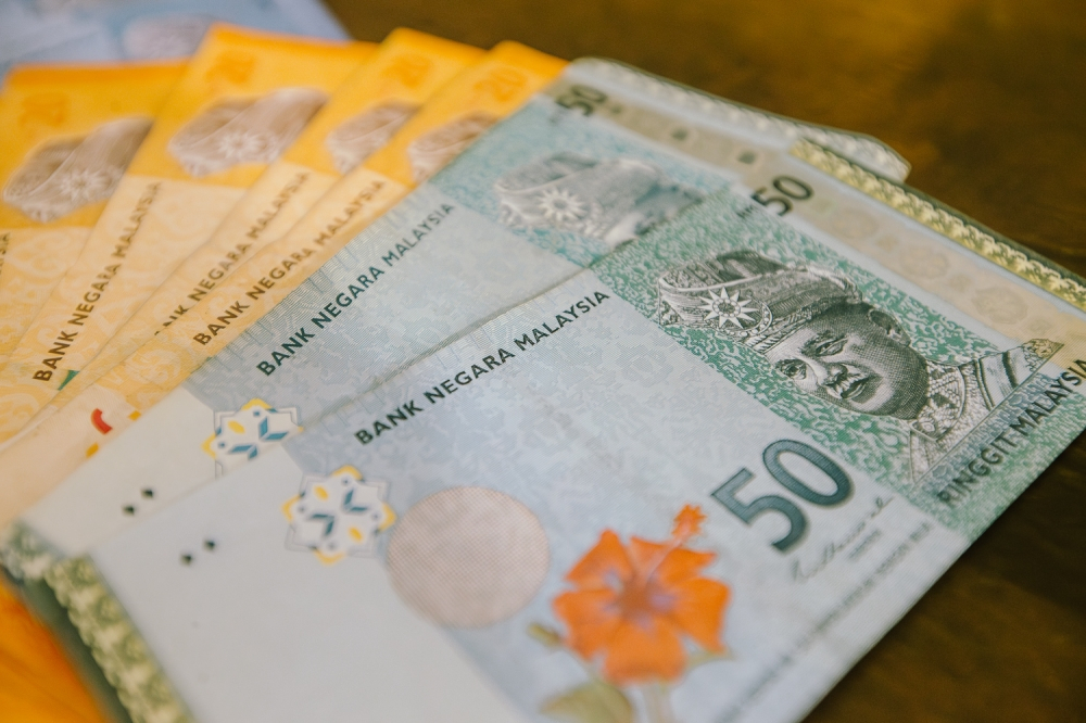 Finance Ministry to roll out RM1.2b in STR cash aid for 5.3 million recipients from today Phase 3 payments of the Sumbangan Tunai Rahmah (STR) will be disbursed to 5.3 million Malaysians from August 15, 2026. — Picture by Raymond Manuel