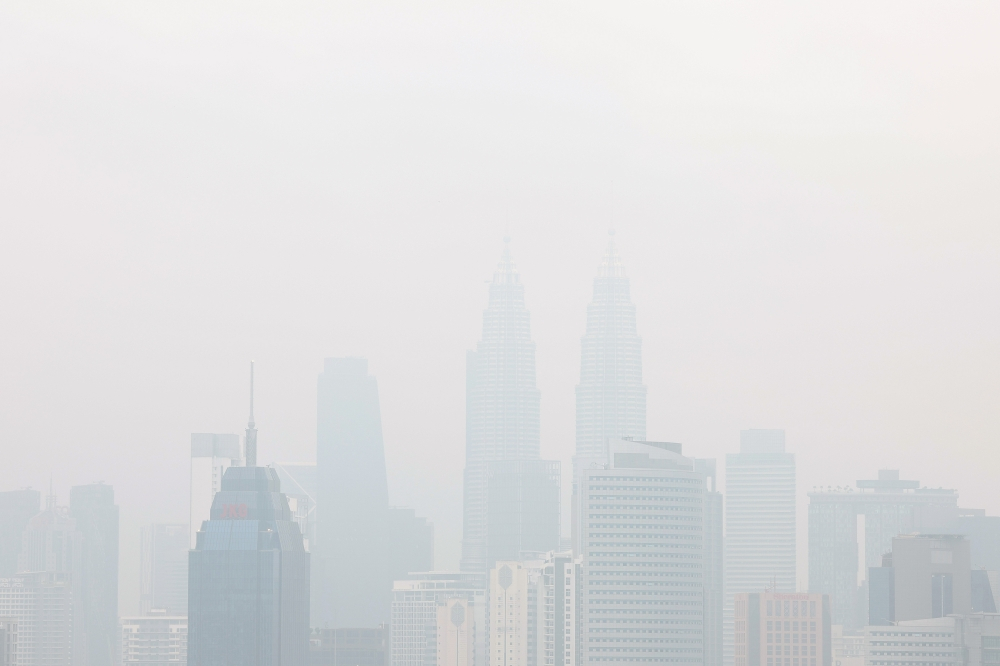Thick haze forces rethink of National Day celebrations in Putrajaya, but cancellation not on cards The Petronas Twin Towers in Kuala Lumpur can barely be seen amid reduced visibility caused by the haze affecting the city on August 26, 2026. The government will decide this afternoon whether to scale back the August 31st National Day celebration in Putrajaya or move it elsewhere if the API remains unhealthy or worsens. — Bernama pic