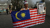 Malaysian tower-running world champ Soh Wai Ching powers up Penang Hill in under 26 minutes on Merdeka Day Malaysian tower-running world champion Soh Wai Ching poses with the Jalur Gemilang and his Malaysia Book of Records certificate after completing Penang Hill’s 3km Heritage Trail in 25 minutes 55.25 seconds, his second national record in three days. — Picture via Facebook/mypenanghill