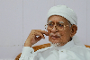 Hadi’s 2014 US ‘topple govt’ claim sparks three police reports PKR Bandar Tun Razak branch vice-chief V. Jonathan said the police reports against PAS president Tan Sri Abdul Hadi Awang (pictured) on September 6, 2026 were to ensure that any claims related to attempts to overthrow or weaken the government and the parliamentary democratic system through unconstitutional means could be investigated in accordance with the law. — Bernama pic