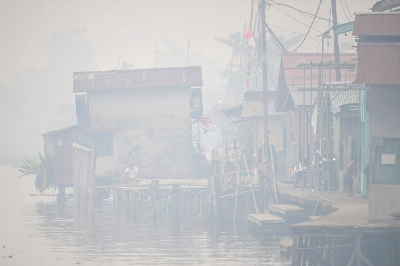 Prabowo orders tougher firefighting response as 72,000ha burn across Indonesia A man sits by the Kapuas river as thick smoke and haze shrouds the city of Pontianak in West Kalimantan on September 6, 2026. Indonesian President Prabowo Subianto has ordered authorities to step up firefighting efforts as they continue to battle forest and land fires across six priority provinces in Sumatra and Kalimantan, with particular attention also directed to a blaze near the Nusantara Capital (IKN) in East Kalimantan. — AFP pic