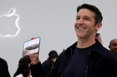 Apple enters foldable market with iPhone Duo as new CEO Ternus leads first major event Apple CEO John Ternus holds the iPhone Duo during Apple’s ‘Surprise and Shine’ event at the company’s corporate headquarters, Apple Park in Cupertino, California September 9, 2026. The event featured Apple product announcements and was Apple CEO John Ternus’s first keynote address in his new role. — Benjamin Fanjoy/Getty Images North America/Getty Images pic via AFP
