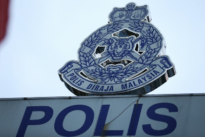 Man killed by elephant while searching for missing cow in Kuala Krai Kuala Krai police chief Supt Mazlan Mamat said that following a report at 4 pm, a joint team of police, Department of Wildlife and National Parks (Perhilitan), and Civil Defence Force was deployed to the scene. — Picture by Ahmad Zamzahuri