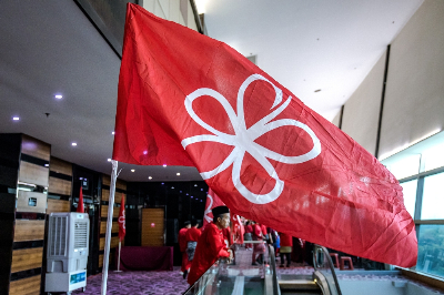 Kangar Bersatu deputy chief, 90 branch chiefs leave party over loss of trust in leadership Kangar Bersatu division deputy chief Faisol Rahman said certain matters concerning the party’s direction, organisational management and leadership approach were no longer aligned with their hopes and aspirations as leaders at the division and branch levels. — File picture By Firdaus Latif