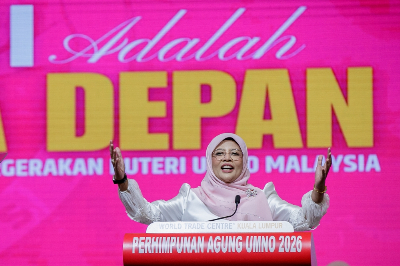 Dismissing royal pardon powers undermines Federal Constitution, says Puteri Umno chief Puteri Umno chief Datuk Nurul Amal Mohd Fauzi delivers her policy speech to delegates during the Puteri Umno General Assembly at the World Trade Centre (WTC) in Kuala Lumpur. September 10, 2026 — Picture by Raymond Manuel