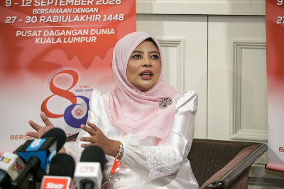 Puteri Umno wishes Najib well ahead of expected clemency bid discussion Puteri Umno chief Datuk Nurul Amal Mohd Fauzi expressed the wing’s positive wishes during a press conference at the Umno General Assembly at the World Trade Centre Kuala Lumpur (WTCKL) today. — Picture by Raymond Manuel