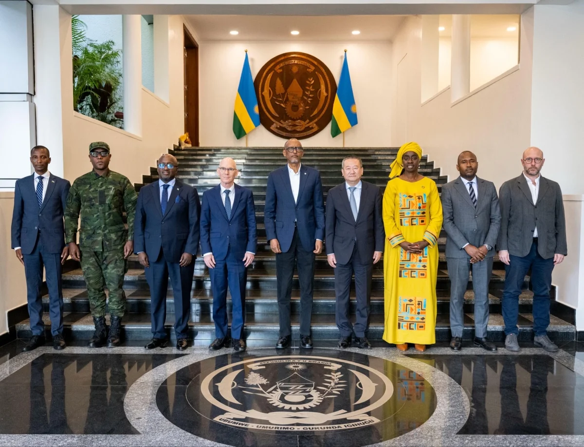 Their discussions focused on the need to address the root causes of the conflict in Eastern DRC, and its impact on Rwanda's security. Their discussions focused on the need to address the root causes of the conflict in Eastern DRC, and its impact on Rwanda's security.
