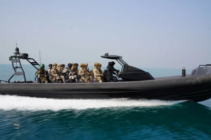 التمرين البحري المختلط «الموج الأحمر 8» (32)