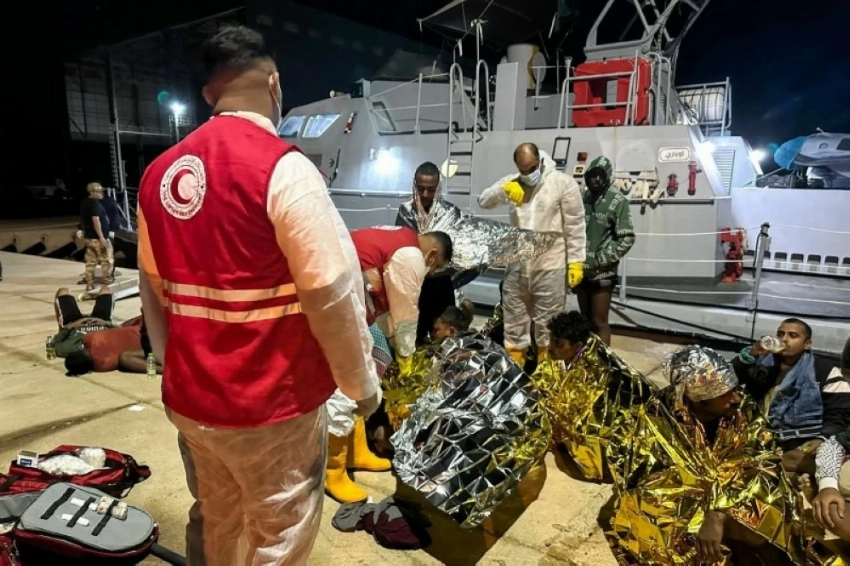 كارثة جديدة في «المتوسط».. غرق 4 مهاجرين وإنقاذ العشرات قبالة السواحل الليبية