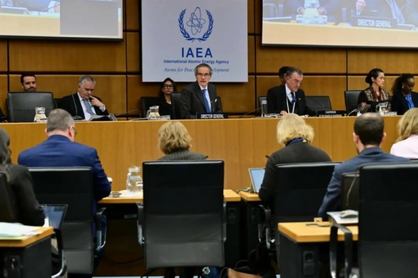 اجتماعات الطاقة الذرية.