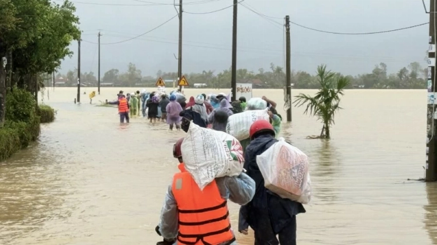 فيضانات فيتنام