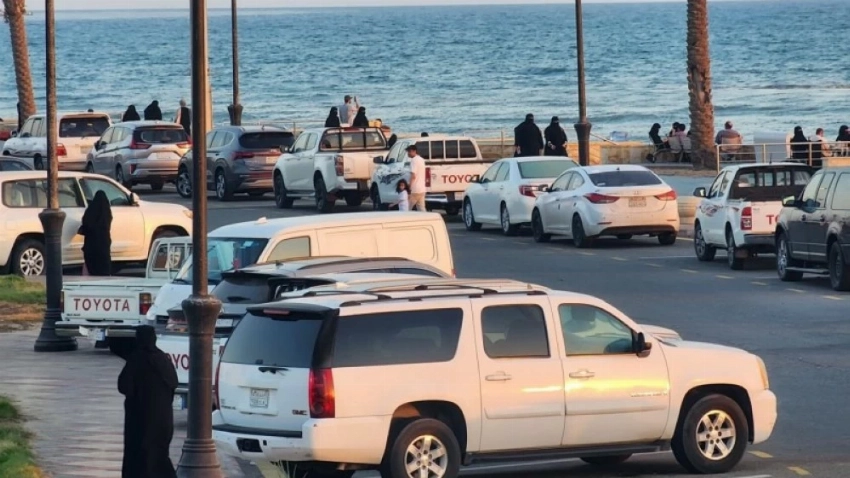 واجهة عسير البحرية.. الوجهة الأولى للعائلات والسياح خلال إجازة الخريف