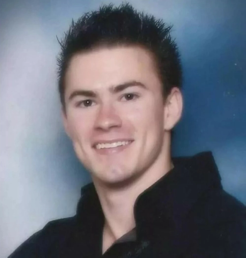 لغز جثة شاب أمريكي تُعرَض كـ«تمثال بلاستيكي» منذ 20 عاماً