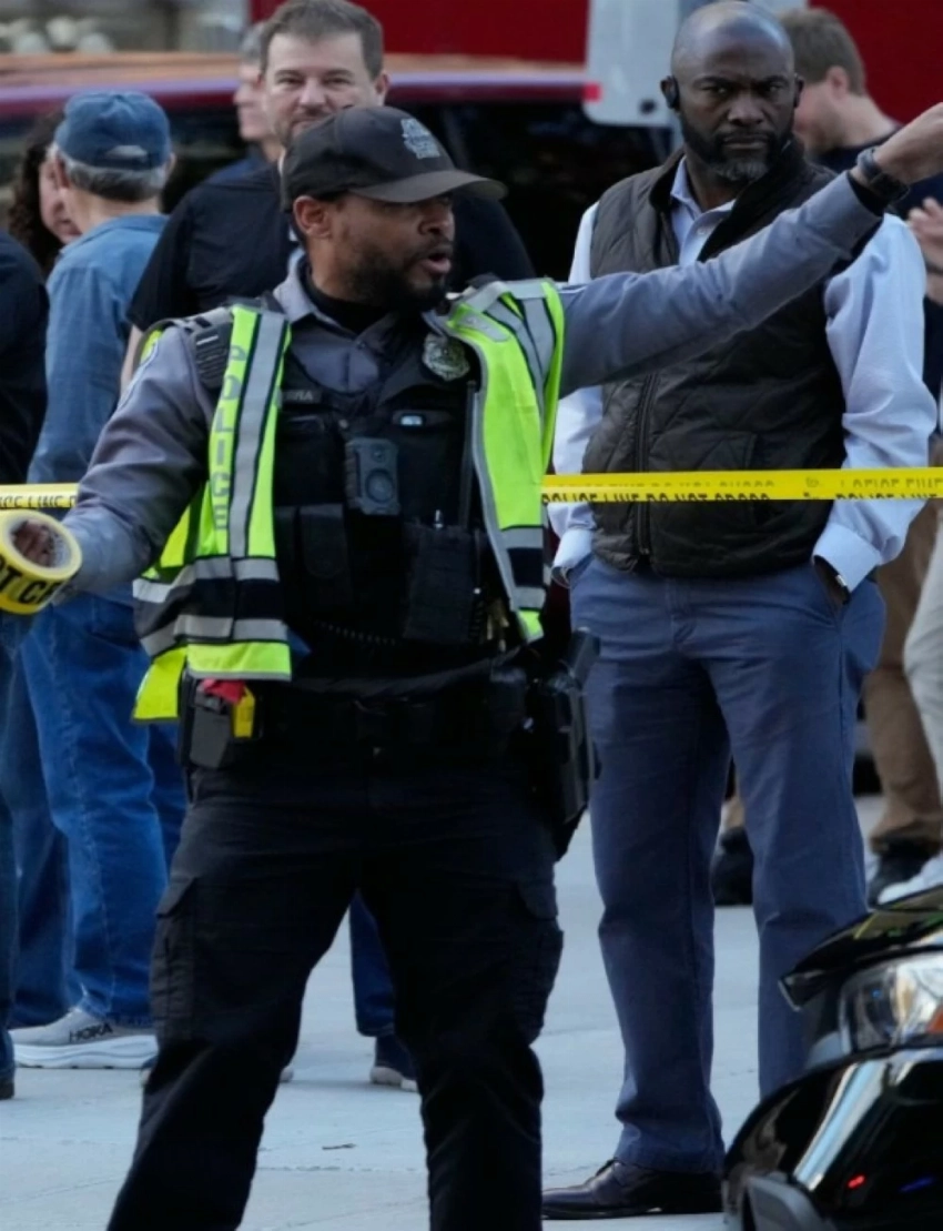 إغلاق الشوارع.