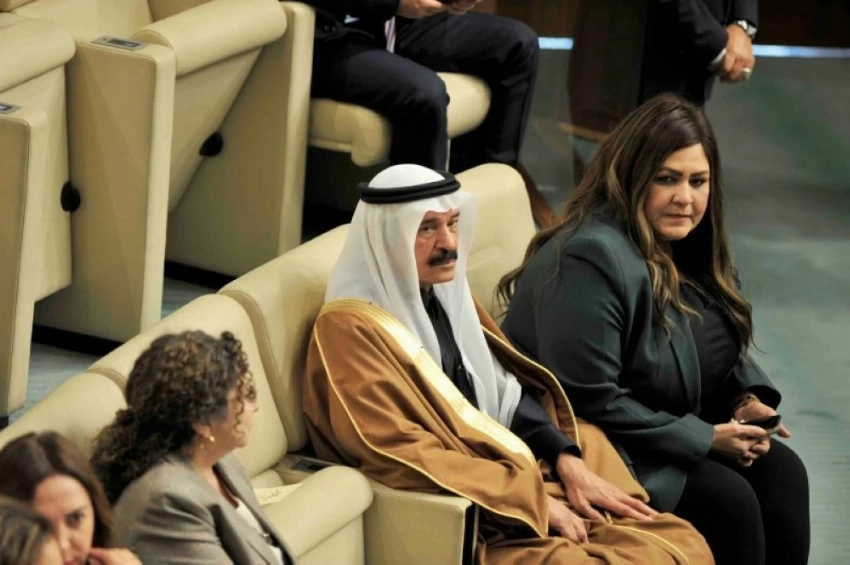 الجامعة العربية تكرم رئيس تحرير «الجزيرة» السعودية