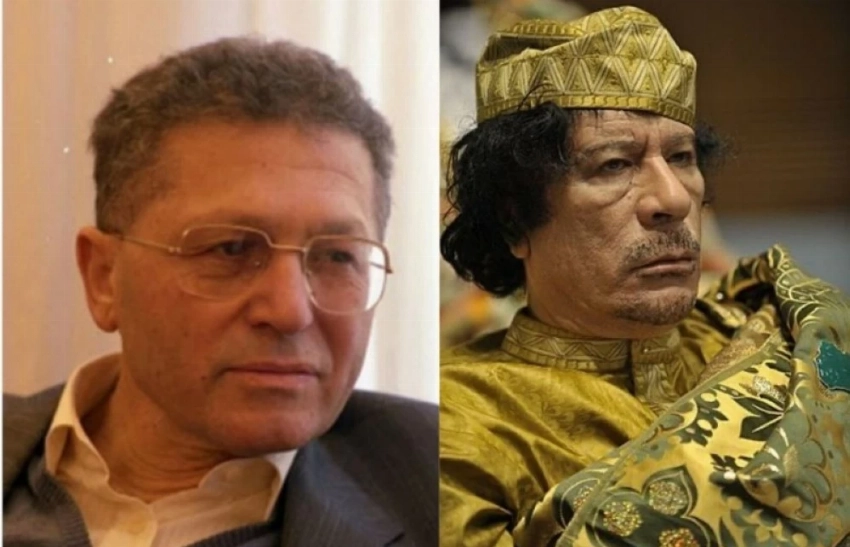منصور الكيخيا والرئيس الليبي السابق معمر القذافي.