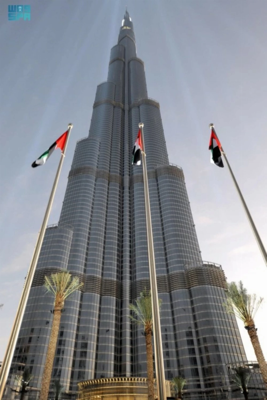 بمسيرة تنموية شاملة.. الإمارات تحتفل بيومها الوطني الـ54