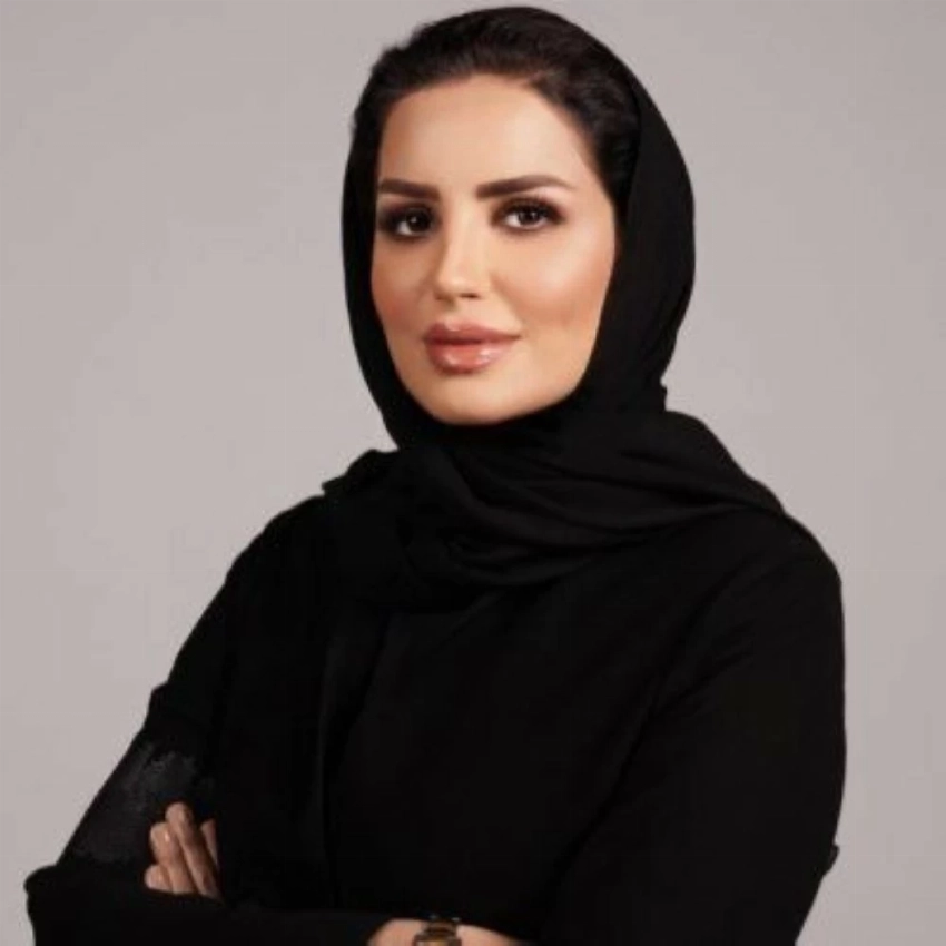 الدكتورة أمل محمد عبدالعزيز الهزاني