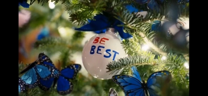 البيت الأبيض يستعد لعيد الميلاد ببصمة ميلانيا