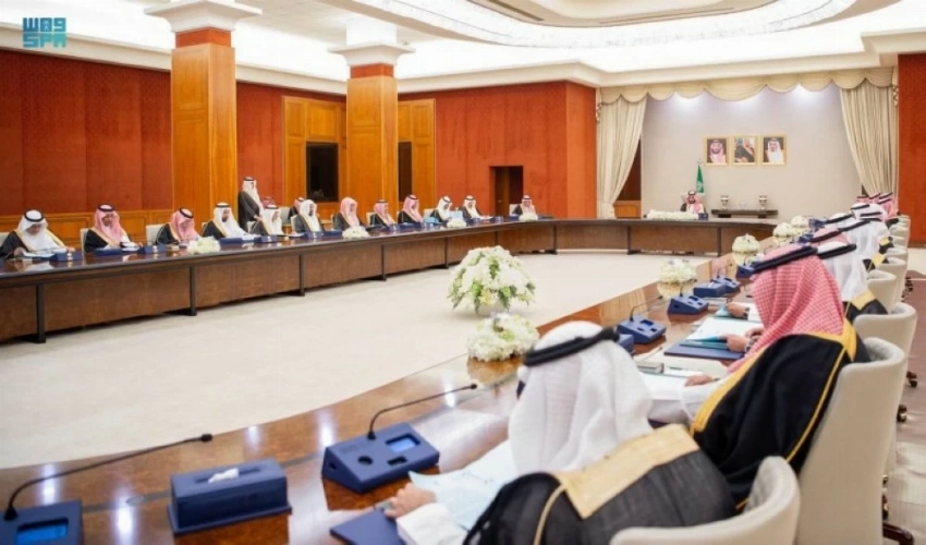ولي العهد مترئسا جلسة مجلس الوزراء.