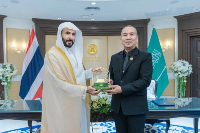 وزير العدل يلتقي نظيره التايلندي ويوقعان مذكرة تفاهم لتعزيز التعاون العدلي