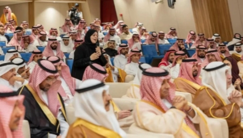 حضور مكثف شهده اللقاء الذي عقده وزير الاتصالات وتقنية المعلومات عبدالله السواحه، اليوم. (واس).