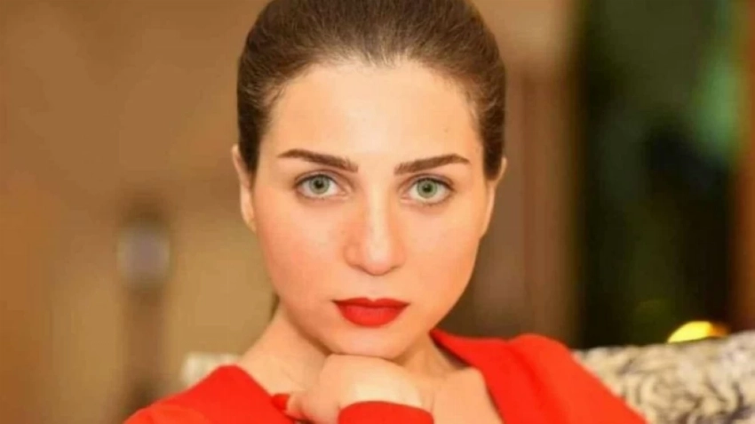 مي عز الدين تكشف خضوع والدها لجراحة دقيقة بعد وعكة مفاجئة