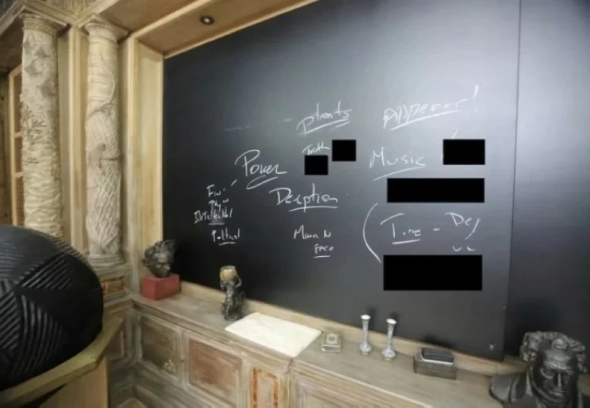 شاهد الصور الأولى من جزيرة إبستين المظلمة