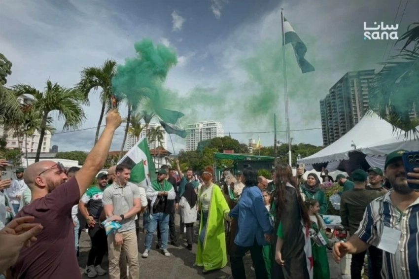 احتفالات أبناء الجالية السورية في ماليزيا.