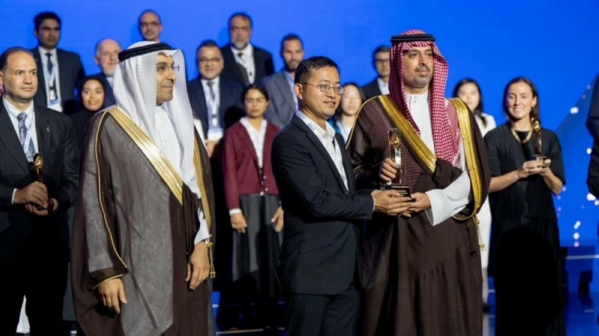 تتويج الفائزين بجائزة الابتكار العالمية في المياه