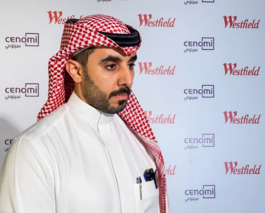 طارق عبدالله العقلا.