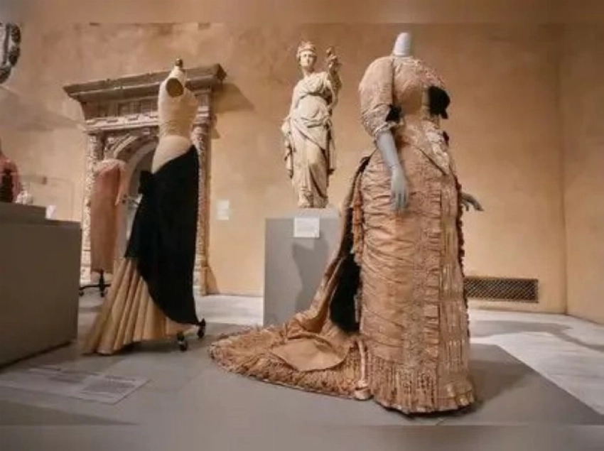 «فن الأزياء» عنوان «ميت غالا» القادم