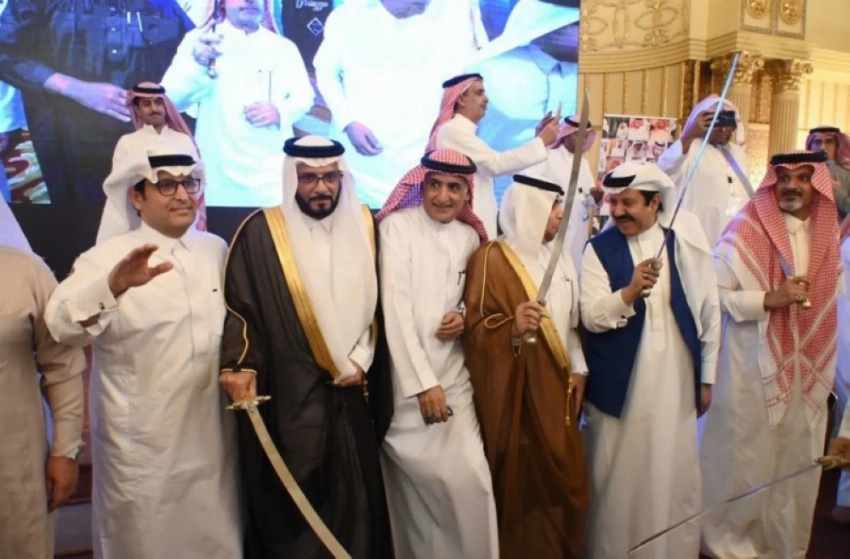 تعليم جدة يكرّم صالح شبرق.