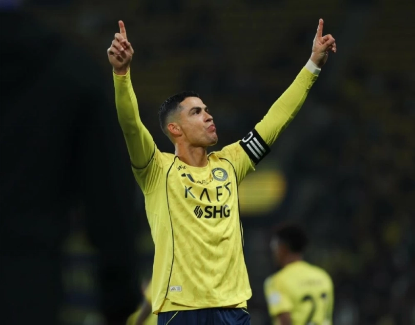 احتفال رونالدو بالتسجيل في مرمى الأخدود