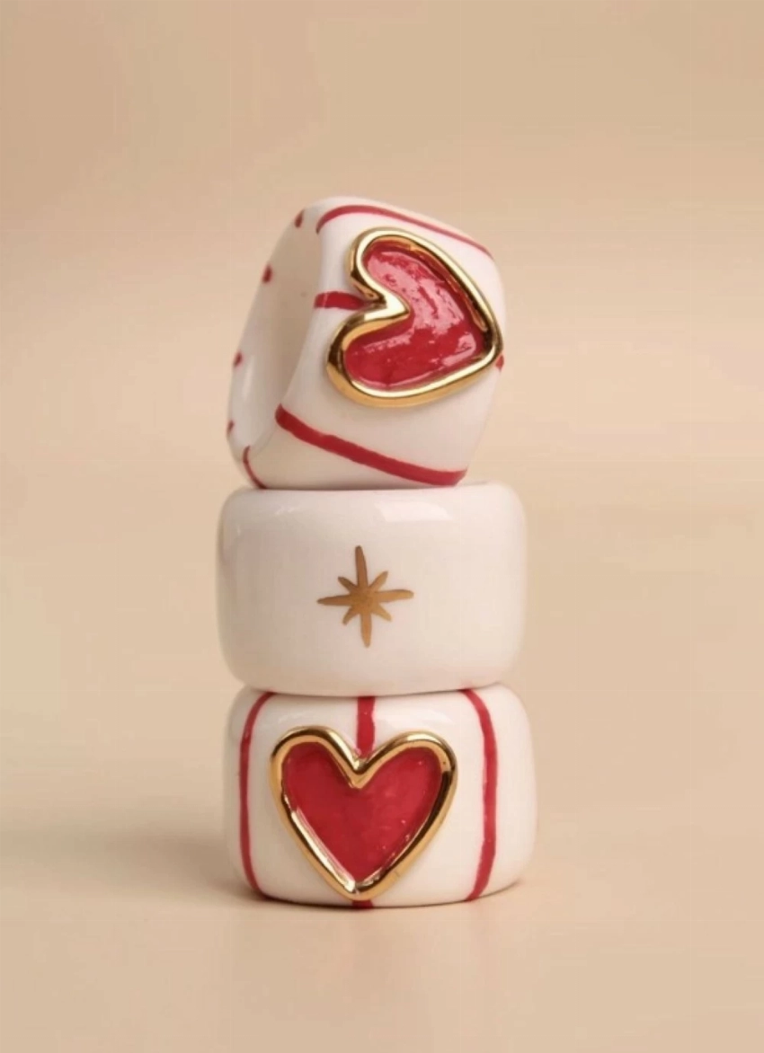 حين تتحوّل الحِرفة إلى أناقة.. الإكسسوارات السيراميكية اليدوية جمال لا يُشبه سواه